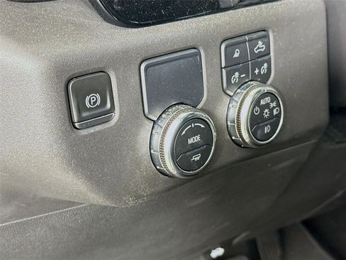 Used 2023 GMC Sierra 1500 SLT w/ SLT Premium Package RWD image 5