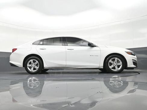 Used 2022 Chevrolet Malibu LS FWD image 28
