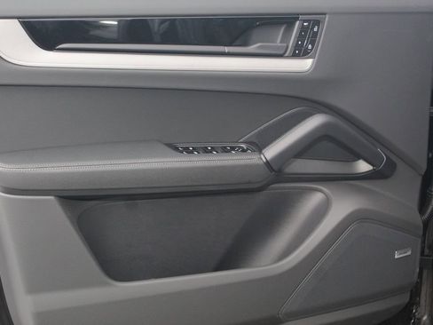 New 2026 Porsche Cayenne AWD/4WD image 21