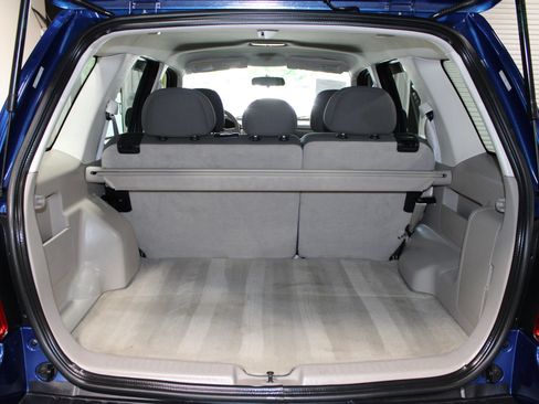 Used 2008 Ford Escape XLS FWD image 27