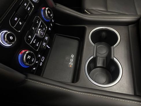 Used 2021 GMC Yukon XL SLT image 67