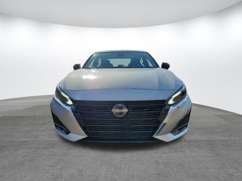 Used 2025 Nissan Altima 2.5 SV image 20