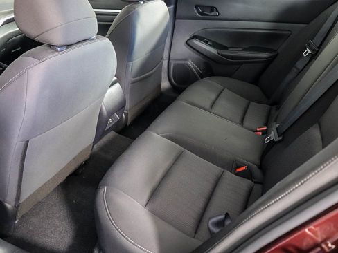 Used 2023 Nissan Altima 2.5 SV image 16