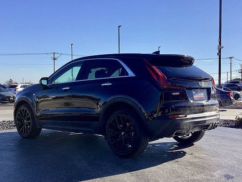 Used 2022 Cadillac XT4 Luxury w/ LPO, Onyx Lite Package image 7