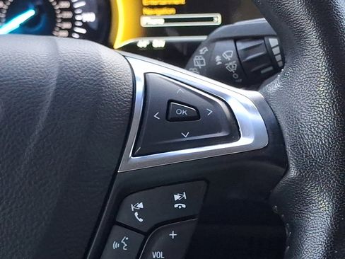 Used 2020 Ford Edge SEL w/ Convenience Package image 22