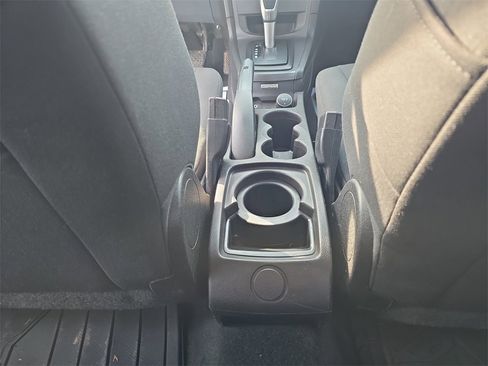 Used 2015 Ford Fiesta S image 26