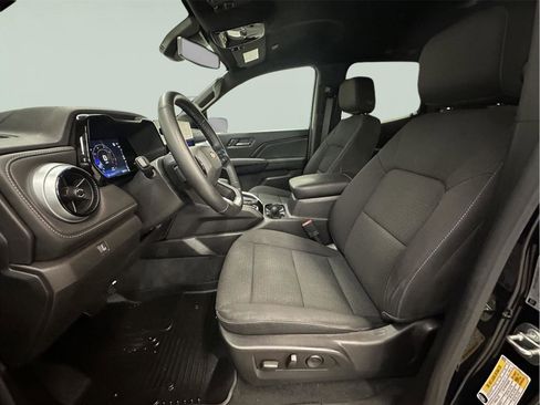 Certified 2023 Chevrolet Colorado LT w/ LT Convenience Package II image 24