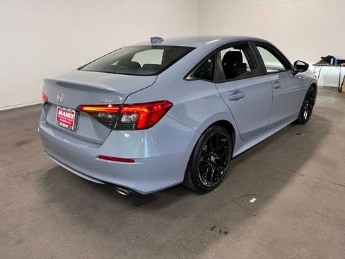 Used 2024 Honda Civic Sport image 3