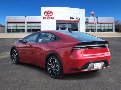 New 2026 Toyota Prius XSE Premium image 3