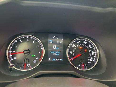 Used 2022 Toyota RAV4 XLE Premium AWD/4WD image 11