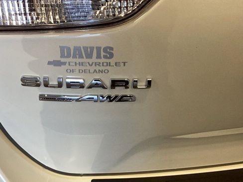 Used 2023 Subaru Forester Premium image 7