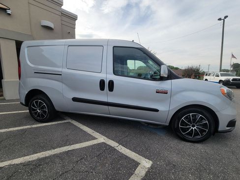 Used 2020 RAM ProMaster City Tradesman SLT FWD image 15
