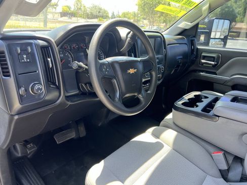 Used 2019 Chevrolet Silverado 2500 W/T w/ WT Convenience Package RWD image 28