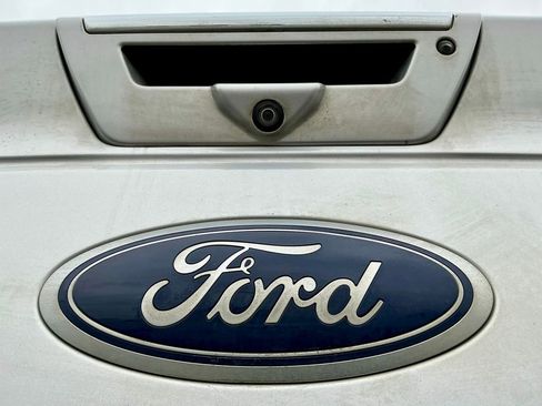 Used 2019 Ford F150 Lariat image 16