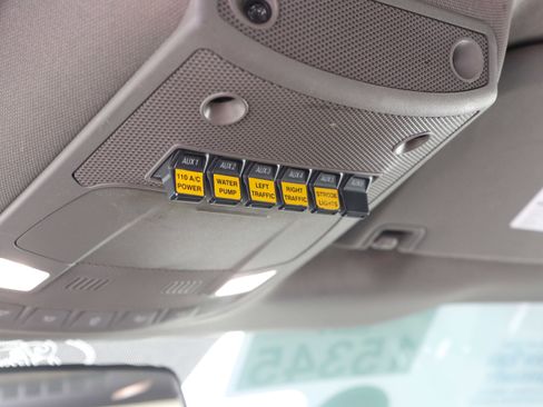 Used 2019 Ford F550 4x4 SuperCab Super Duty image 23