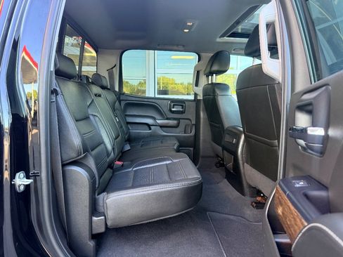 Used 2018 GMC Sierra 1500 Denali w/ Denali Ultimate Package AWD/4WD image 35