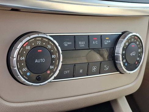 Used 2013 Mercedes-Benz GL 450 4MATIC image 14