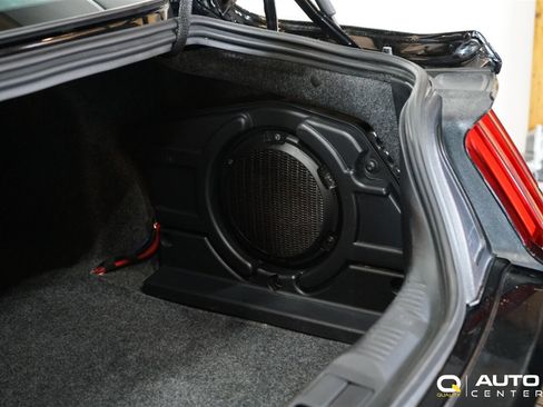 Used 2017 Ford Mustang GT Premium w/ Equipment Group 401A image 30