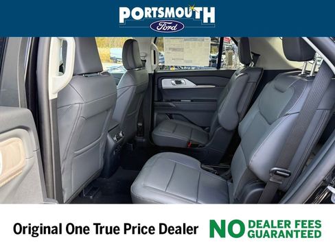 New 2026 Ford Explorer Active w/ Active Comfort Package image 6