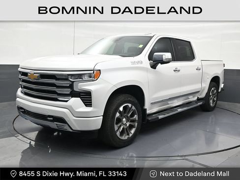 Used 2024 Chevrolet Silverado 1500 High Country AWD/4WD image 1