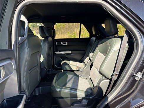 Used 2022 Ford Explorer Timberline image 26