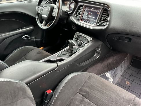 Used 2019 Dodge Challenger GT w/ Plus Package image 15