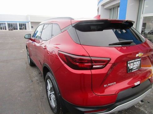 Certified 2024 Chevrolet Blazer LT w/ Convenience Package image 3