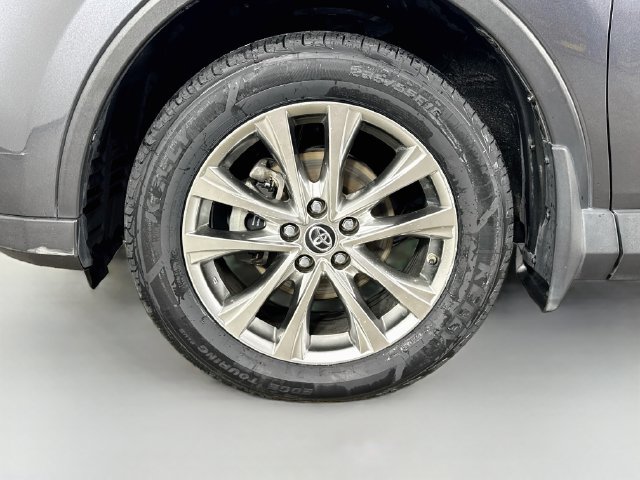 Used 2017 Toyota RAV4 Limited w/ Carpet Mat Package AWD/4WD image 35