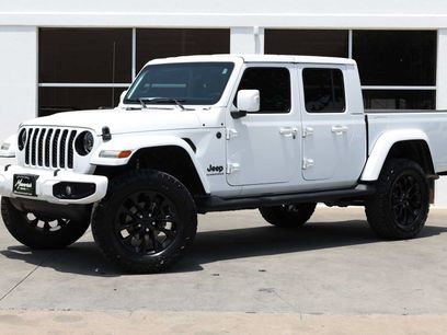 Used 2023 Jeep Gladiator Overland