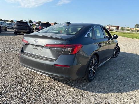 Used 2024 Honda Civic Touring image 11