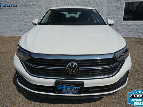 Used 2024 Volkswagen Jetta S FWD image 2