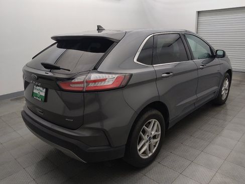 Used 2022 Ford Edge SEL AWD/4WD image 9