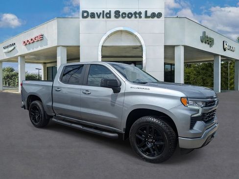 Used 2026 Chevrolet Silverado 1500 RST w/ RST Select Package AWD/4WD image 3