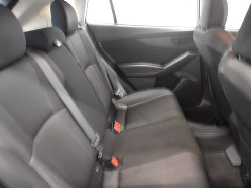 Used 2018 Subaru Impreza 2.0i Premium w/ Eyesight & BSD & Rcta AWD/4WD image 17