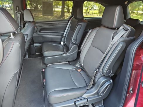 Used 2026 Honda Odyssey Sport-L image 16