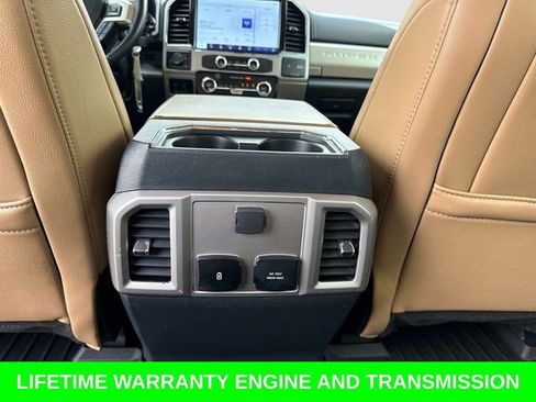 Used 2022 Ford F350 Lariat w/ Chrome Package RWD image 16
