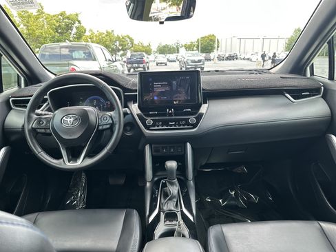 Certified 2024 Toyota Corolla Cross AWD Hybrid w/ Convenience Package image 29