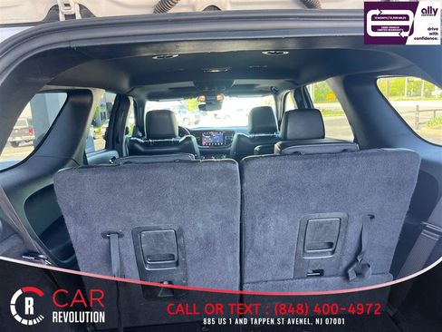 Used 2024 Dodge Durango GT RWD image 9