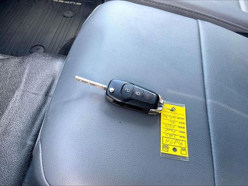 Used 2024 Ford F350 XL w/ XL Chrome Package image 10