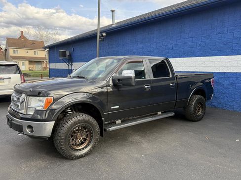 Used 2012 Ford F150 Lariat w/ Lariat Chrome Pkg image 5