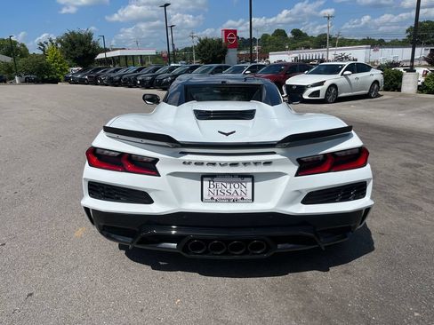 Used 2024 Chevrolet Corvette Z06 RWD image 5