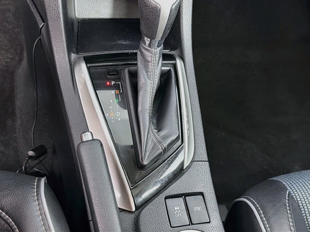 Used 2015 Toyota Corolla S FWD image 21