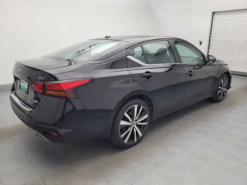 Used 2020 Nissan Altima 2.5 SR w/ Premium Package image 10