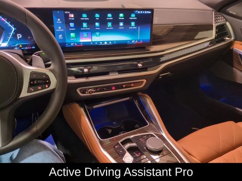 Used 2024 BMW X6 xDrive40i w/ Premium Package image 22