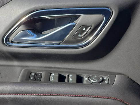 Used 2023 Chevrolet Tahoe RST image 33