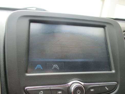 Used 2018 Chevrolet Malibu LS FWD image 18