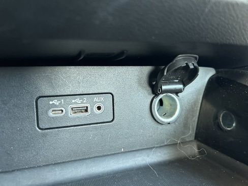 Used 2024 Nissan Altima 2.5 SV image 24