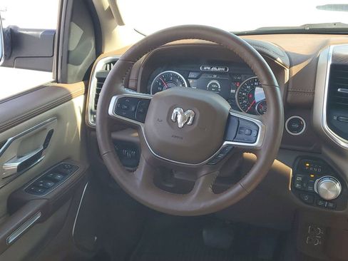 Used 2019 RAM 1500 Laramie image 25