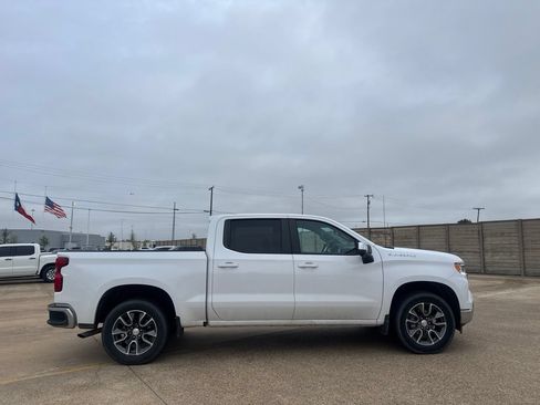 Used 2025 Chevrolet Silverado 1500 LT w/ Safety Package RWD image 28