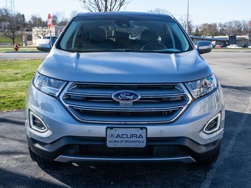 Used 2018 Ford Edge Titanium w/ Equipment Group 302A image 3